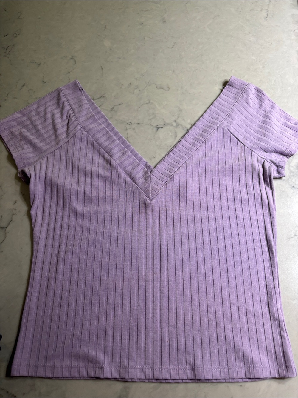 Forever 21 Ribbed V-Neck Top in Lavender